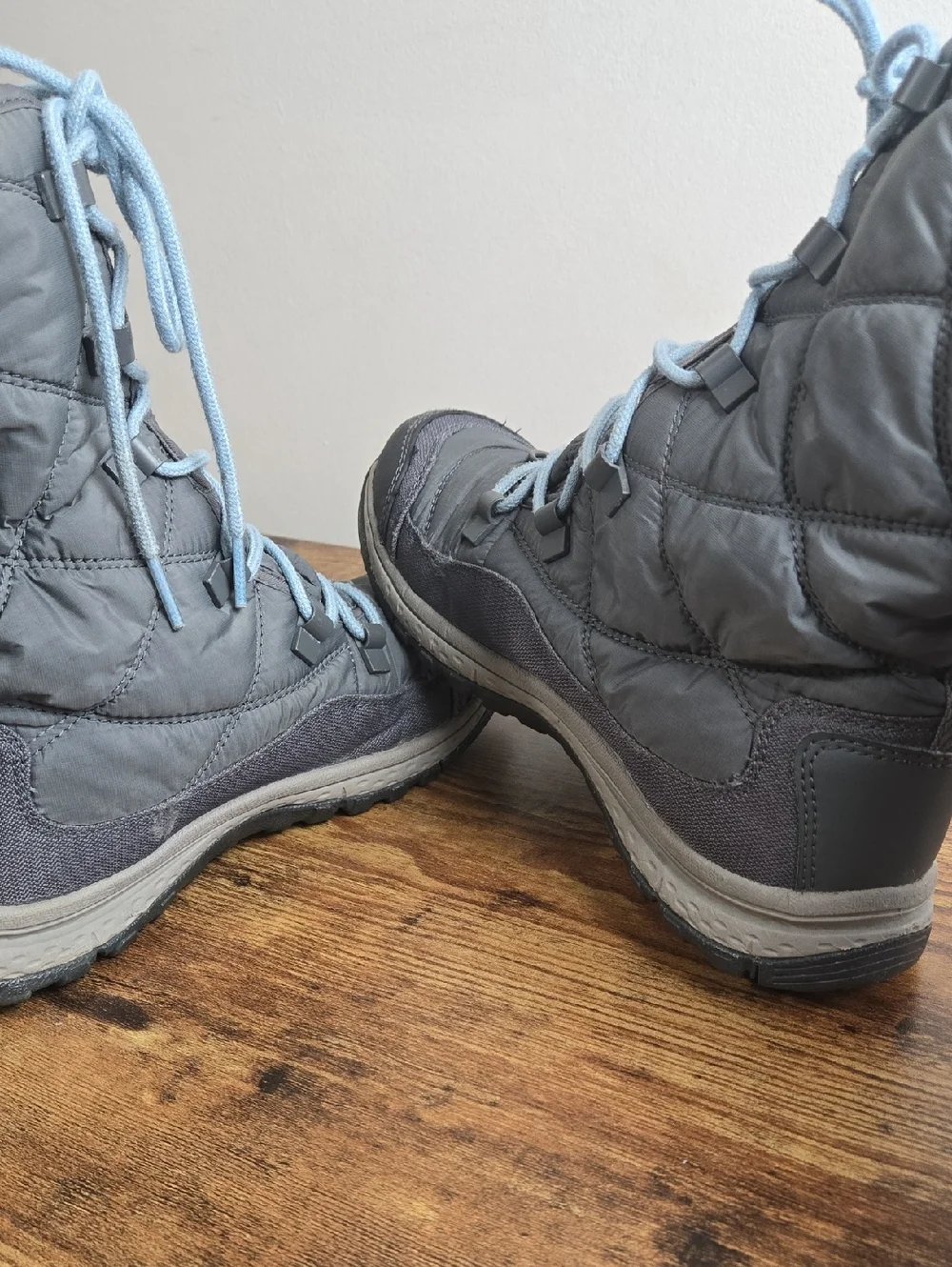 KEEN‎ Terradora II Grey Insulated Quilted Waterproof Winter Boots Women’s Sz 8